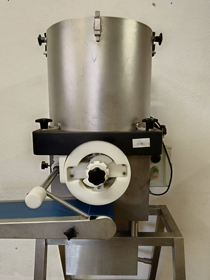 Formeuse à steak / hamburger WEISSER PF 90